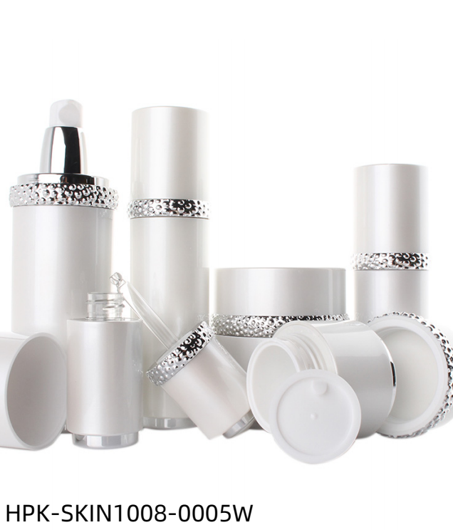 Luxury Pearl White Plastic Lotion Bottle & Spray Bottle & Cream Jar